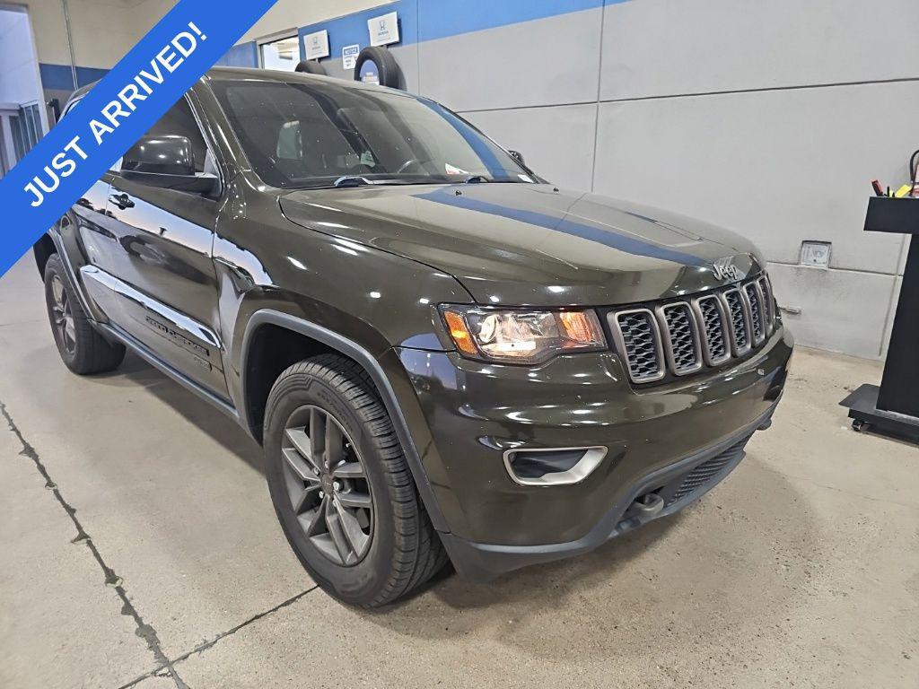used 2016 Jeep Grand Cherokee car, priced at $14,299