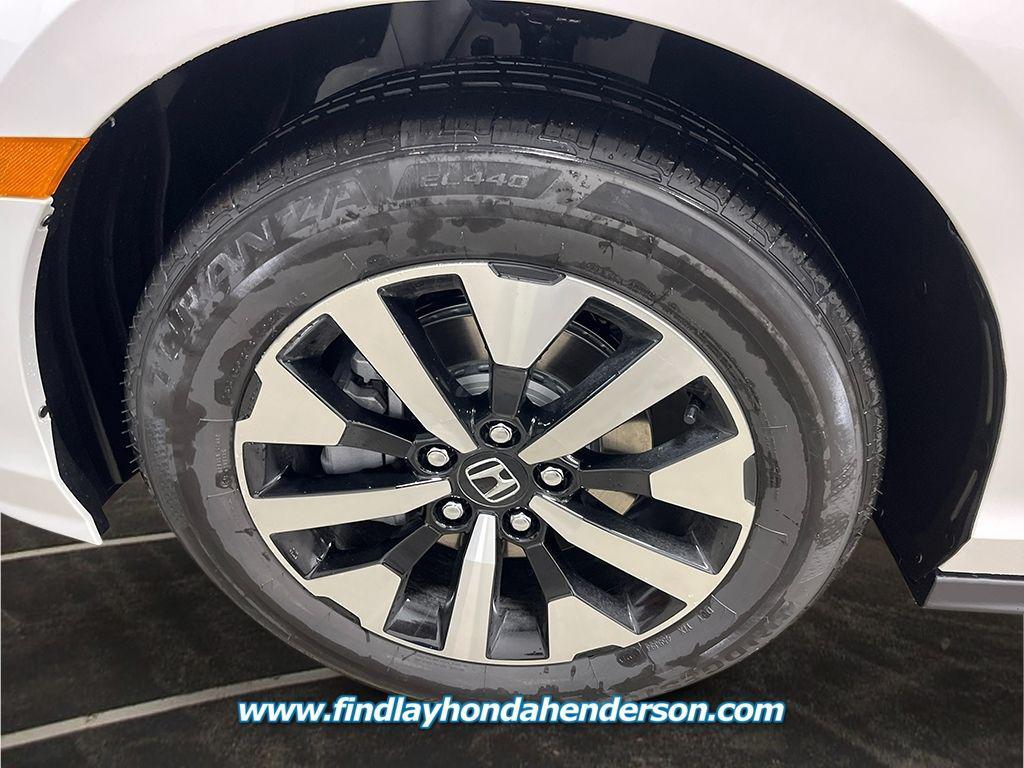 new 2026 Honda Odyssey car, priced at $41,697