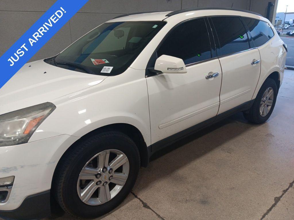 used 2014 Chevrolet Traverse car, priced at $9,995