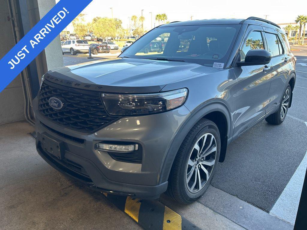 used 2022 Ford Explorer car, priced at $34,995