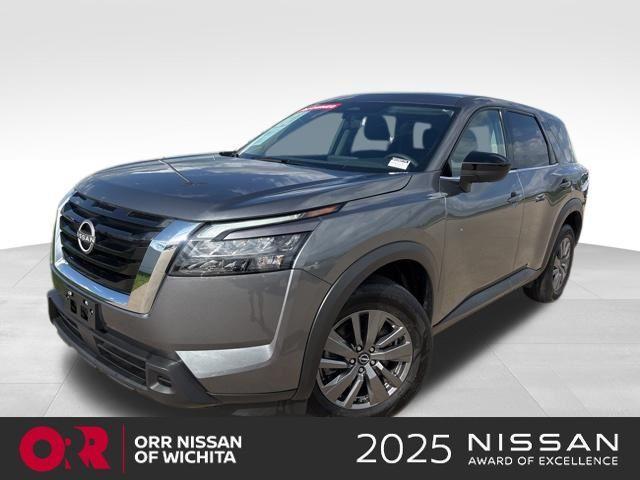 used 2025 Nissan Pathfinder car, priced at $34,303