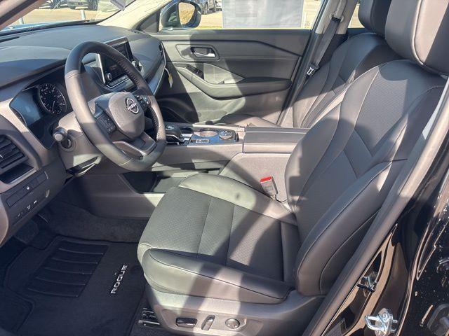 new 2026 Nissan Rogue car, priced at $33,925