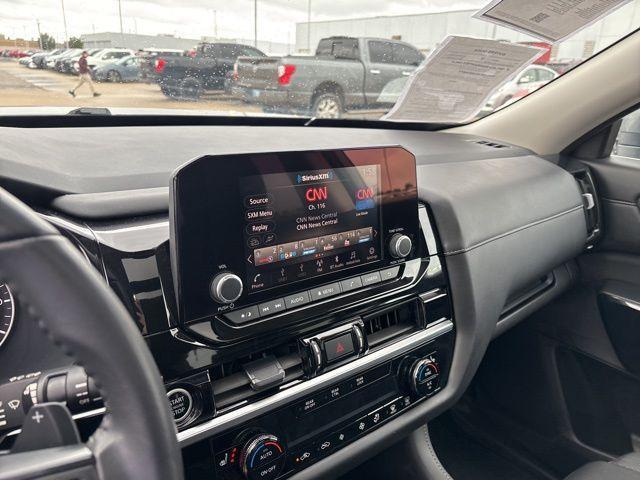 used 2024 Nissan Pathfinder car, priced at $29,996