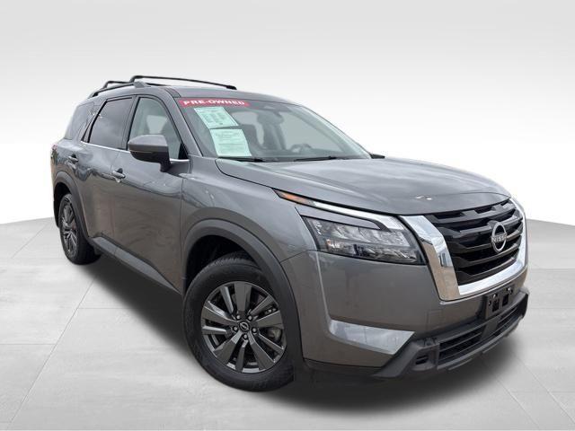 used 2024 Nissan Pathfinder car, priced at $29,996