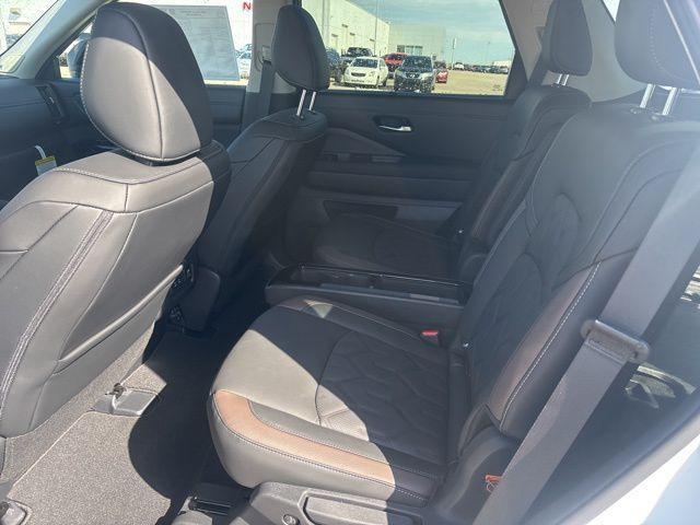new 2026 Nissan Pathfinder car, priced at $50,800