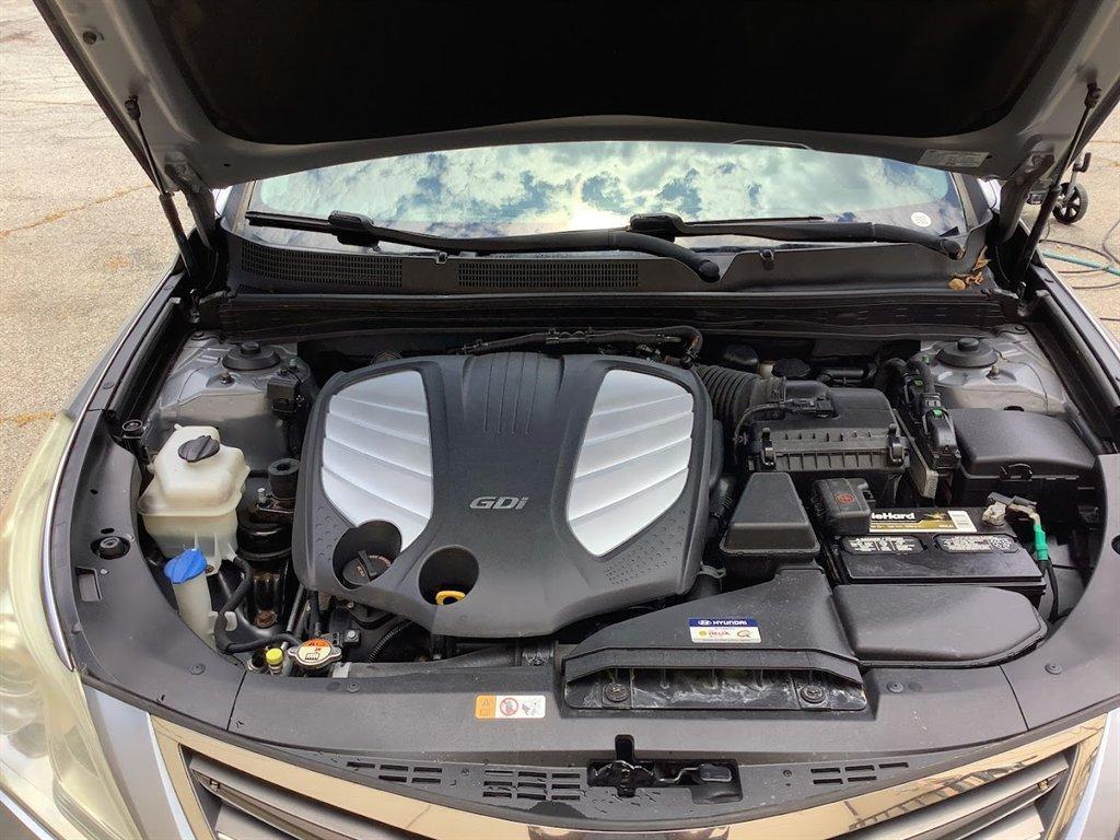 used 2017 Hyundai Azera car, priced at $9,700