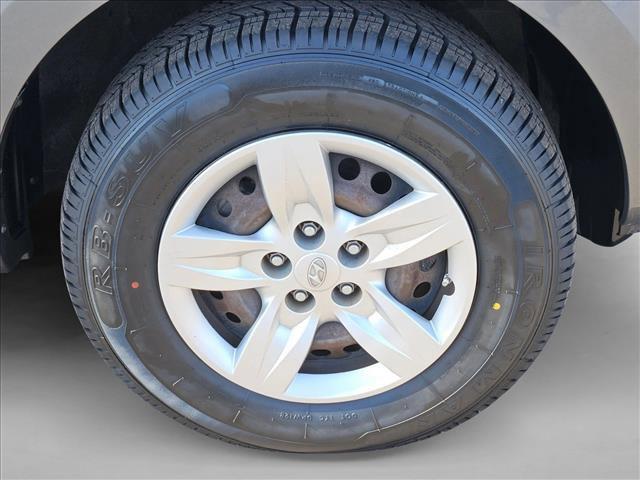 used 2009 Hyundai Santa Fe car, priced at $10,434