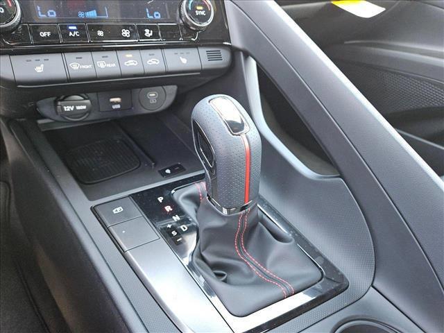 new 2025 Hyundai Elantra car, priced at $26,000