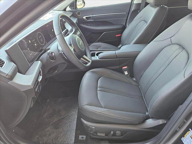 new 2025 Hyundai Sonata Hybrid car, priced at $37,888