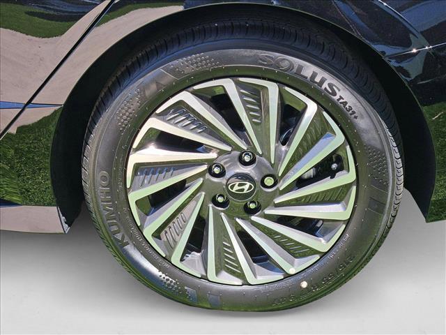 new 2025 Hyundai Sonata Hybrid car, priced at $37,888