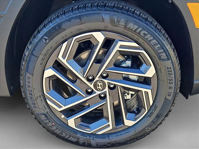 new 2026 Hyundai TUCSON Hybrid car, priced at $43,451