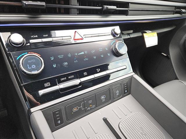 new 2025 Hyundai SANTA FE HEV car, priced at $52,298