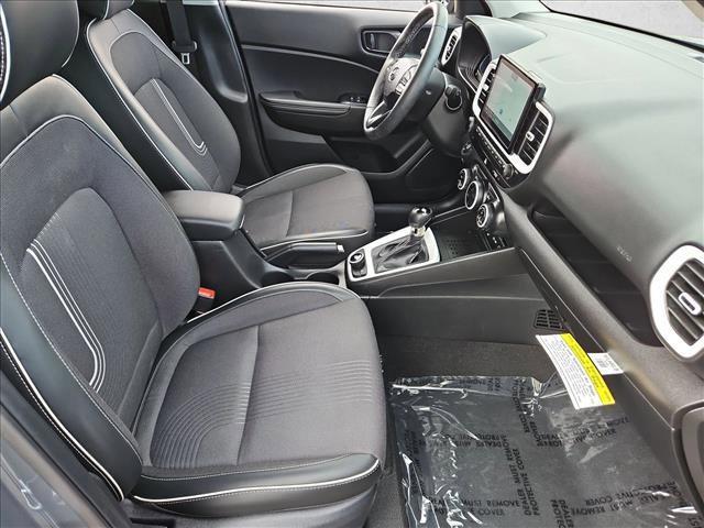 used 2025 Hyundai Venue car, priced at $19,995