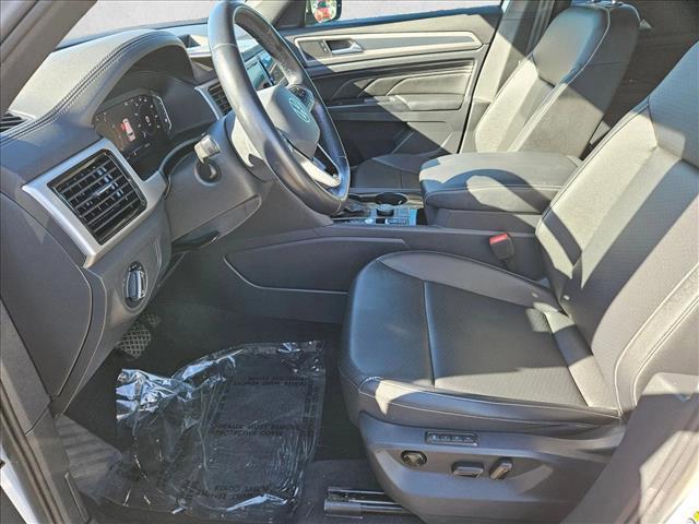 used 2020 Volkswagen Atlas Cross Sport car, priced at $18,810