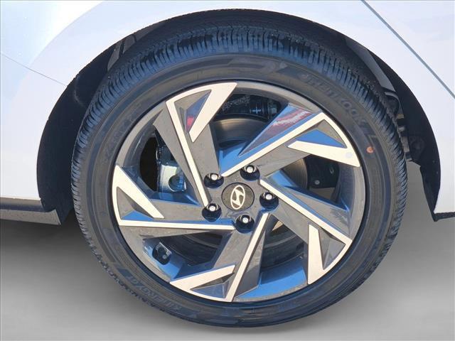 new 2026 Hyundai ELANTRA HEV car, priced at $31,824
