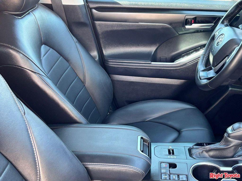 used 2024 Toyota Highlander car, priced at $35,582
