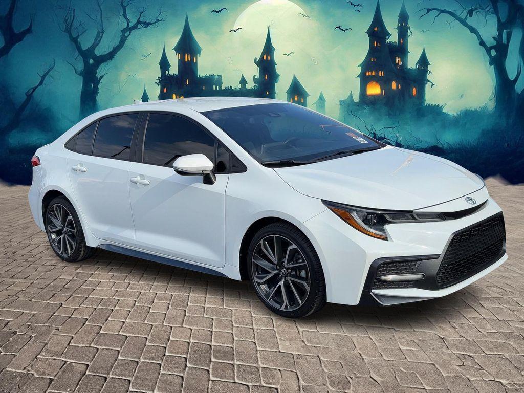 2020 Super White Toyota Corolla