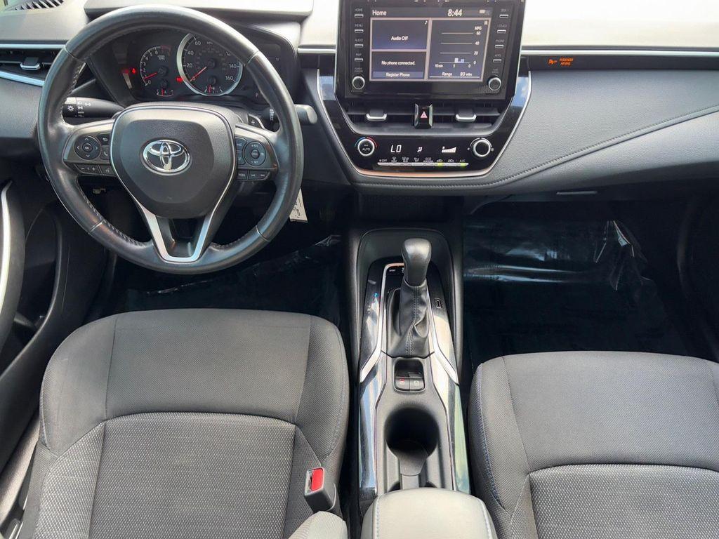 2020 Super White Toyota Corolla