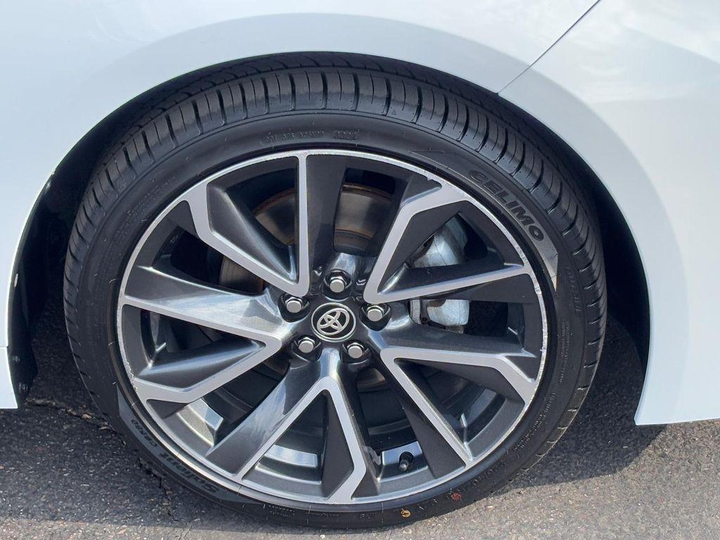 2020 Super White Toyota Corolla
