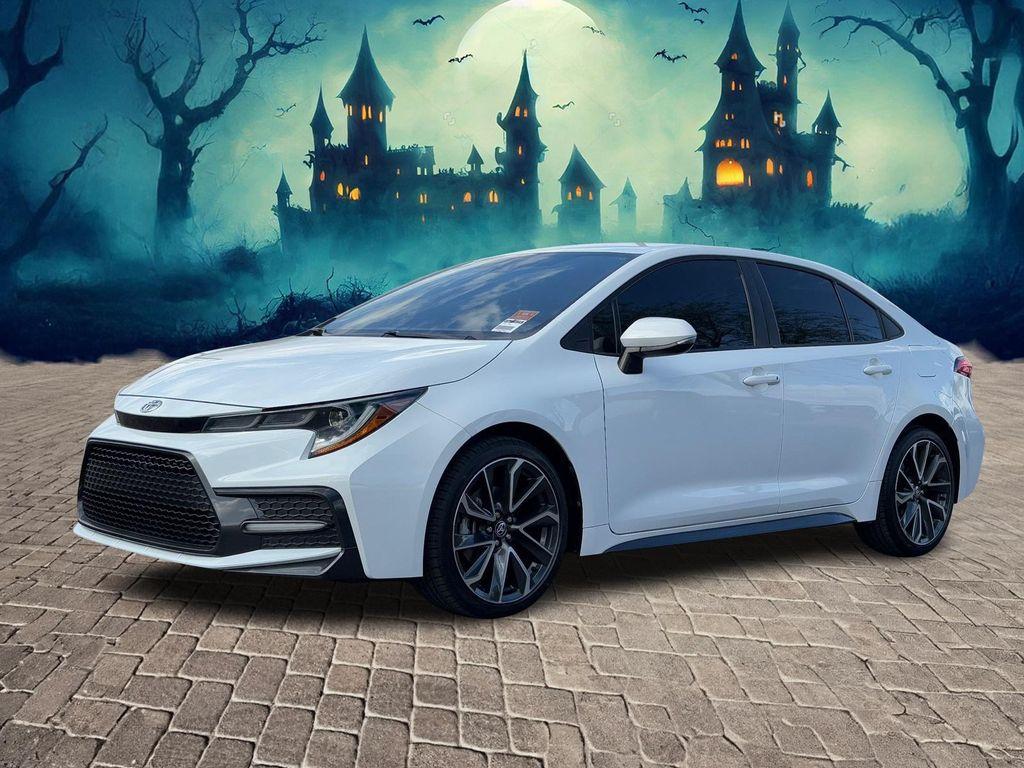 2020 Super White Toyota Corolla