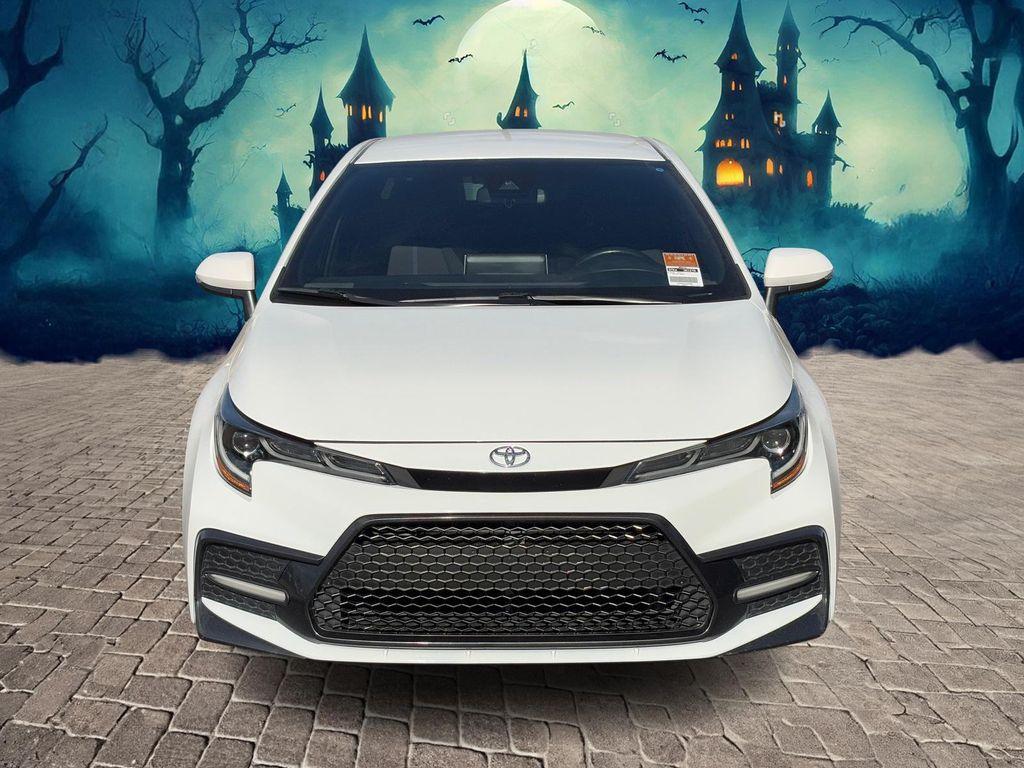 2020 Super White Toyota Corolla