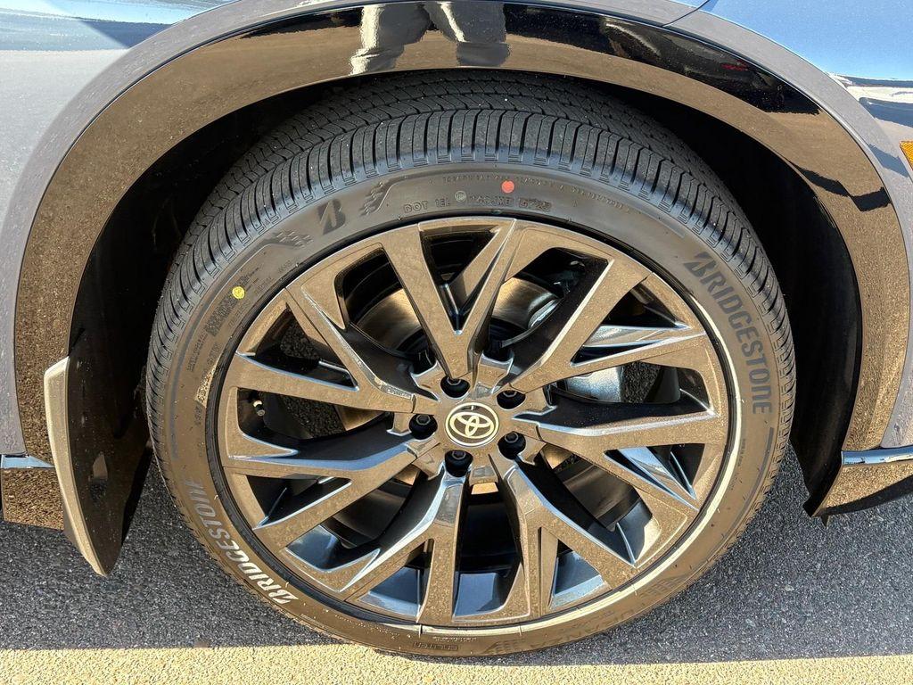 new 2026 Toyota Crown Signia car, priced at $49,008