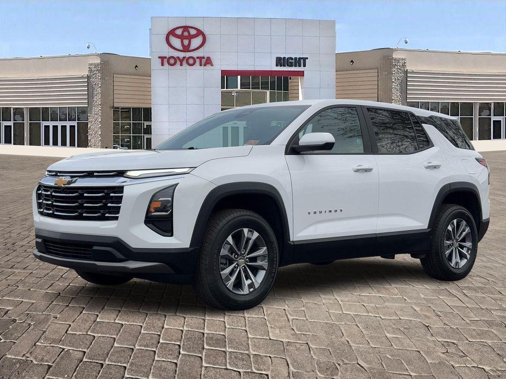 used 2025 Chevrolet Equinox car, priced at $23,350