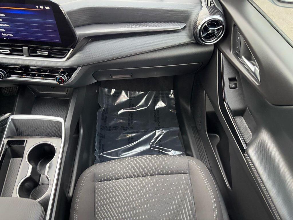 used 2025 Chevrolet Equinox car, priced at $23,350