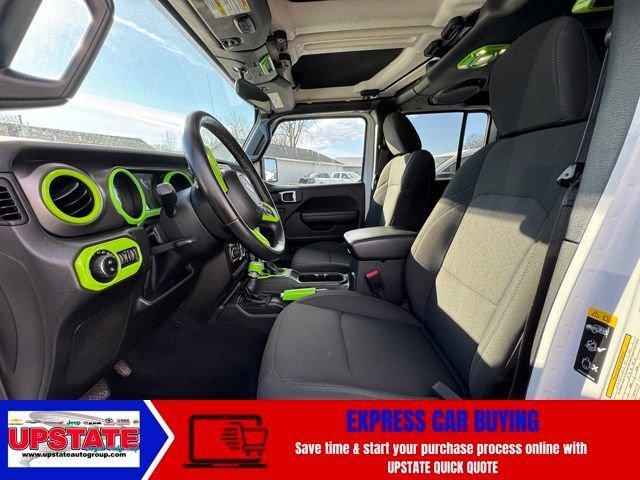 used 2022 Jeep Gladiator car, priced at $28,391