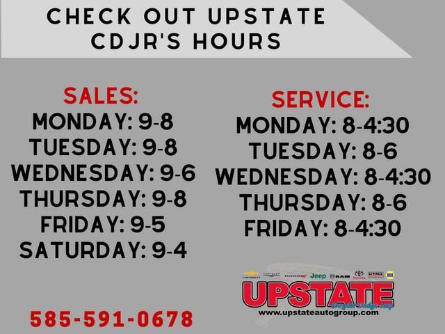 used 2023 Chevrolet Traverse car, priced at $33,988