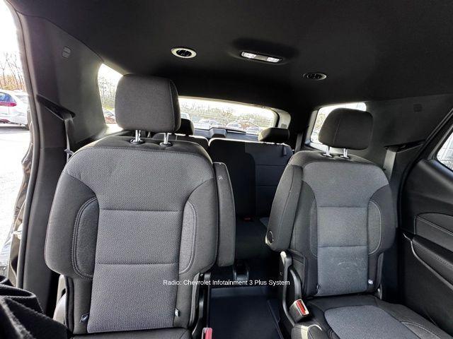 used 2023 Chevrolet Traverse car, priced at $33,988