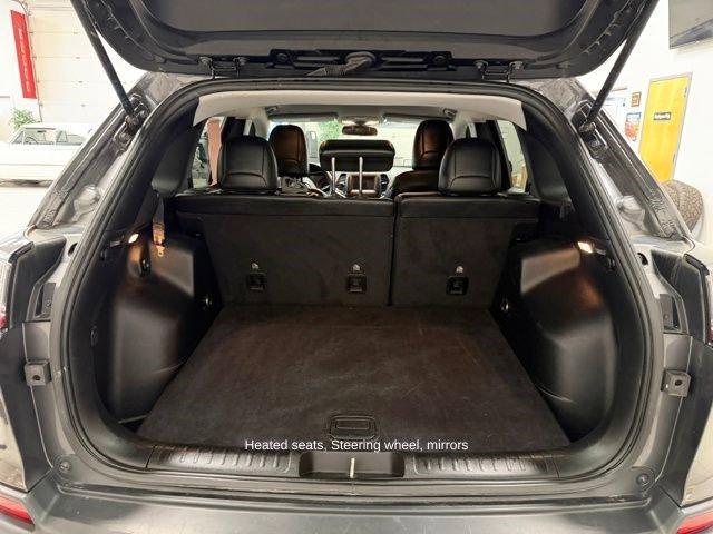 used 2020 Jeep Cherokee car, priced at $15,434