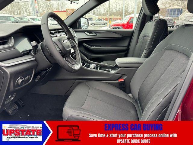 new 2025 Jeep Grand Cherokee car, priced at $42,643