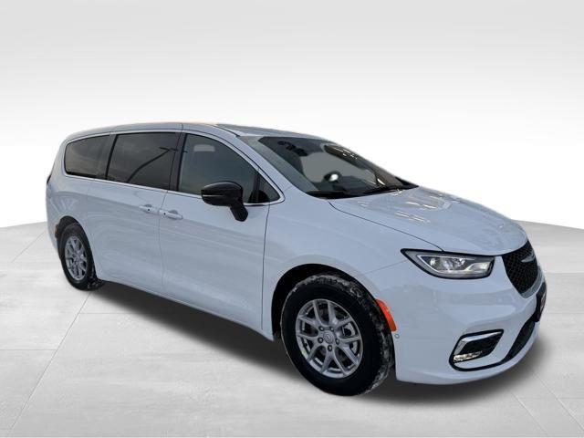 new 2026 Chrysler Pacifica car, priced at $43,131