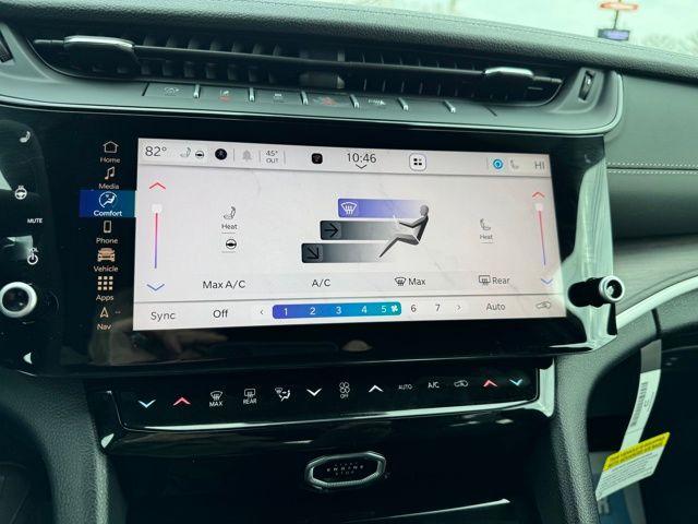 new 2026 Jeep Grand Cherokee car, priced at $48,239