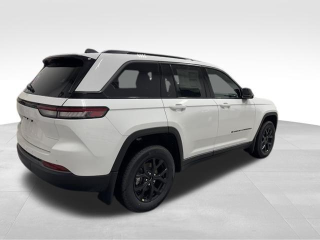 new 2026 Jeep Grand Cherokee car, priced at $48,239