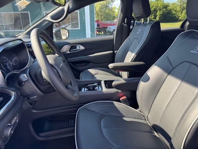 new 2026 Chrysler Pacifica car, priced at $48,325