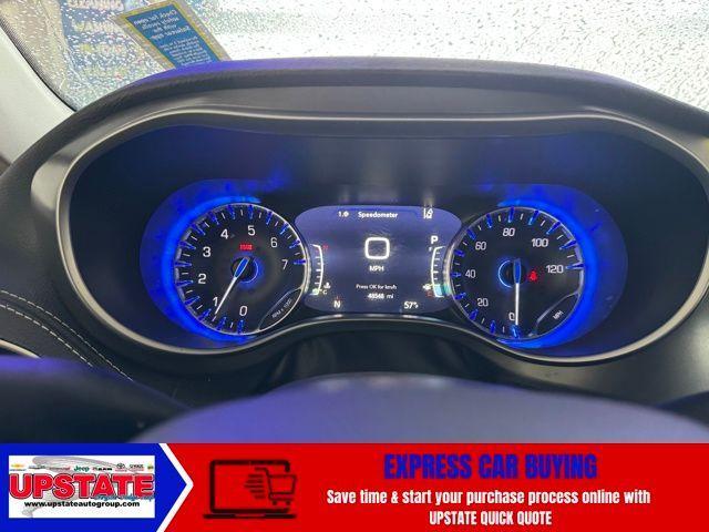 used 2023 Chrysler Pacifica car, priced at $30,999