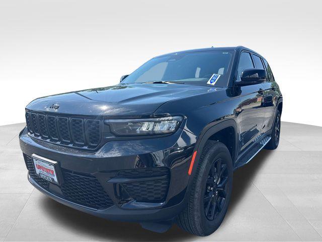 used 2025 Jeep Grand Cherokee car, priced at $39,988