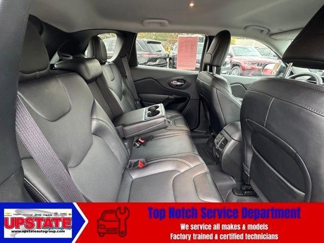 used 2023 Jeep Cherokee car, priced at $25,288