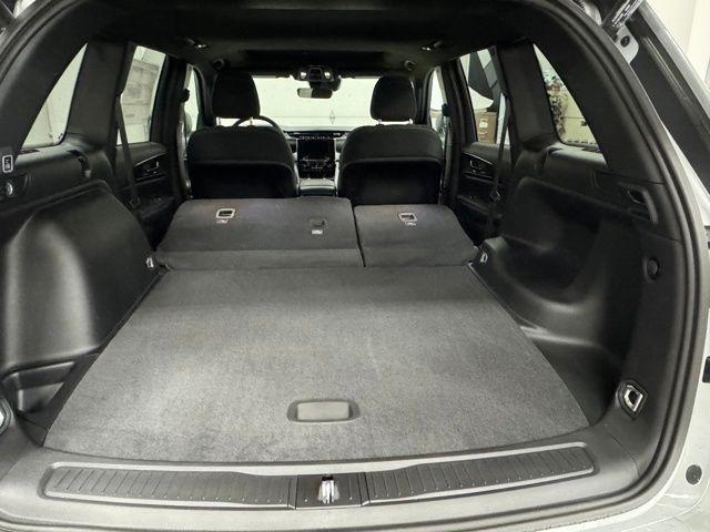 new 2025 Jeep Grand Cherokee car, priced at $42,143