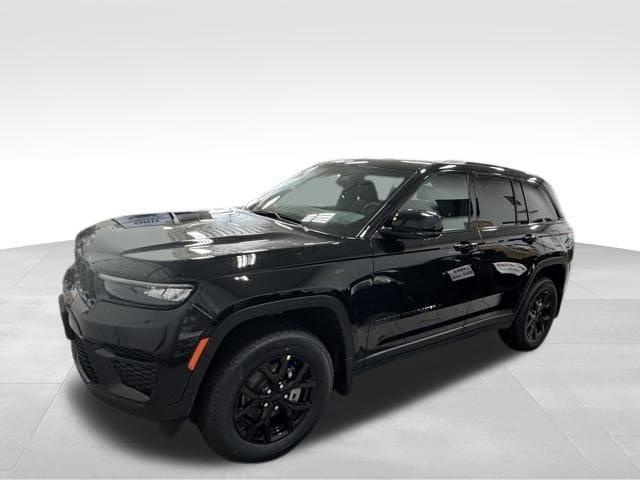 new 2025 Jeep Grand Cherokee car, priced at $44,828