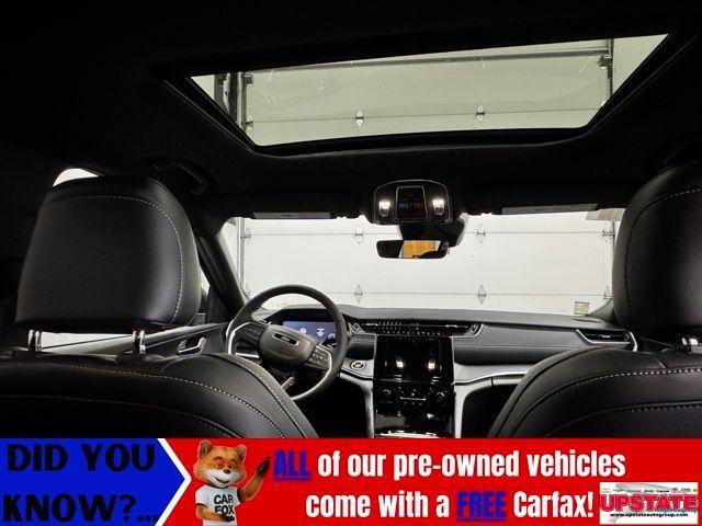 new 2025 Jeep Grand Cherokee car, priced at $44,828