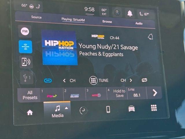 new 2025 Jeep Grand Cherokee car, priced at $39,519