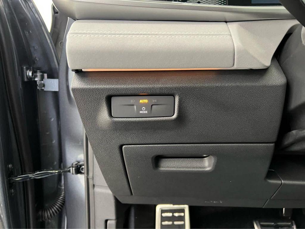 new 2026 Volkswagen Tiguan car, priced at $39,304