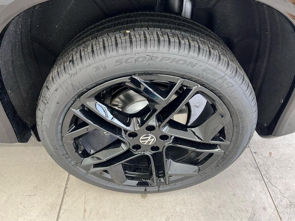 new 2026 Volkswagen Tiguan car, priced at $39,304