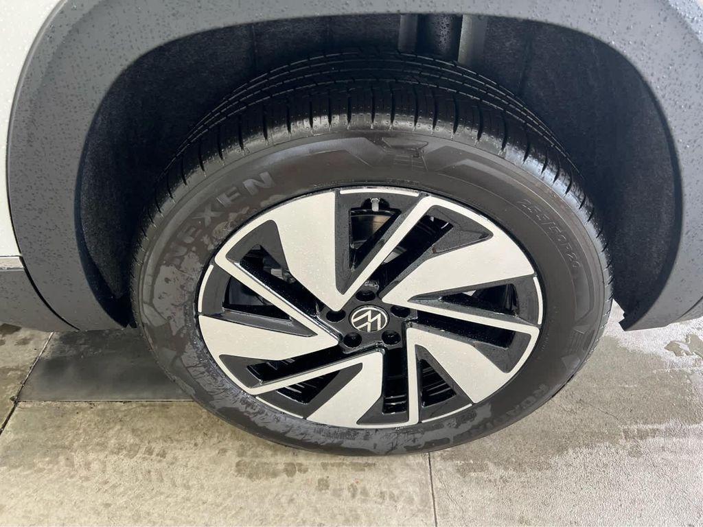 new 2026 Volkswagen Atlas car, priced at $51,499