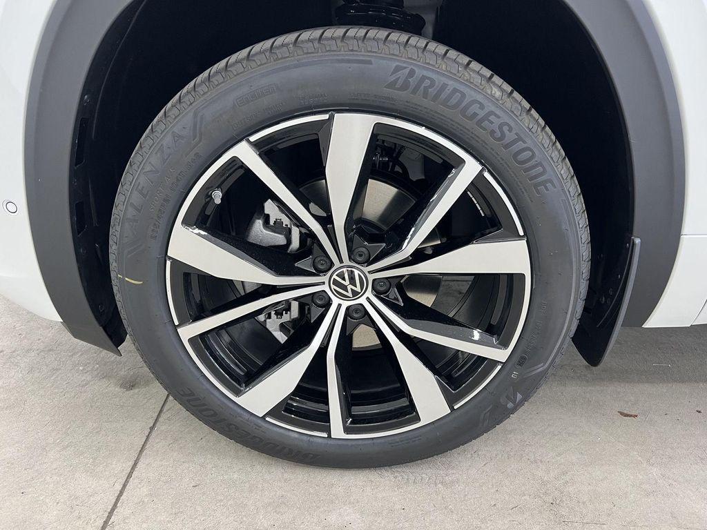 new 2026 Volkswagen Atlas car, priced at $54,506