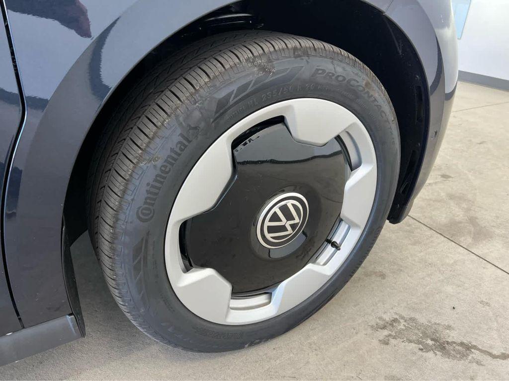 new 2025 Volkswagen ID. Buzz car, priced at $71,092