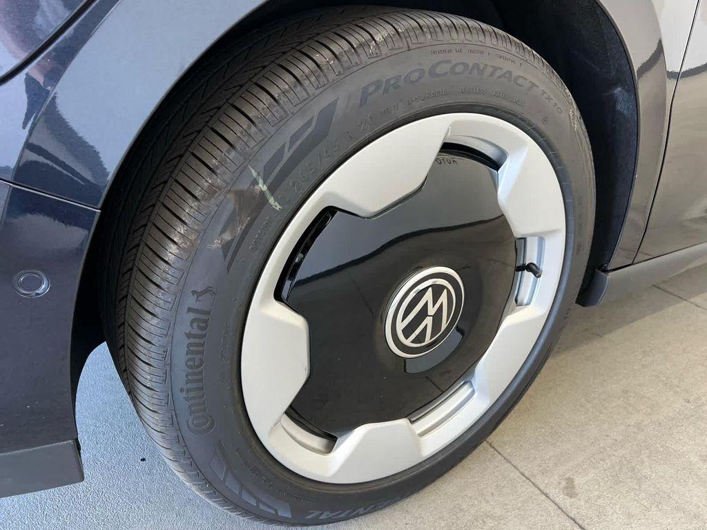 new 2025 Volkswagen ID. Buzz car, priced at $71,092